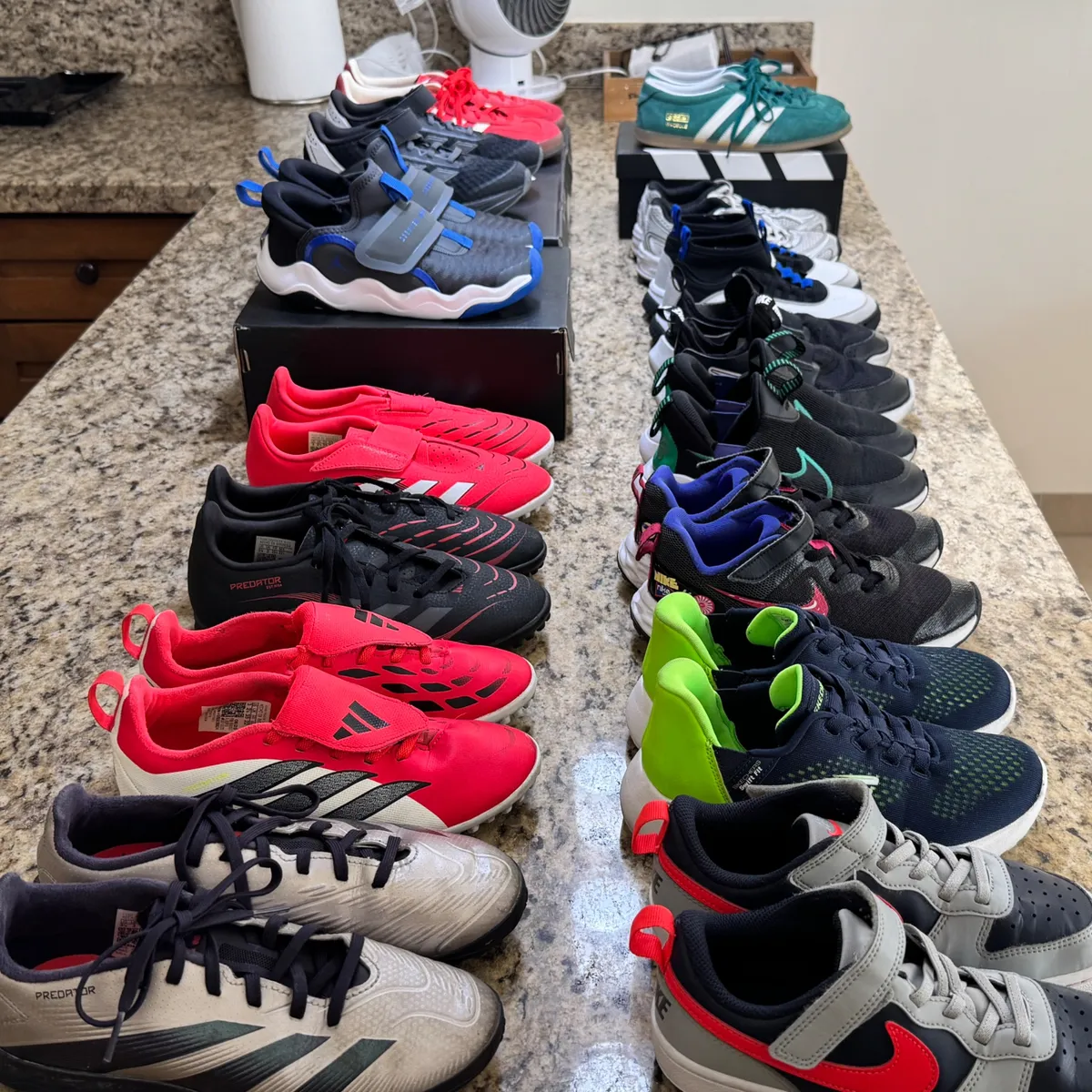 Tenis de Niño Seminuevos - Variedad de Marcas y Estilos 1