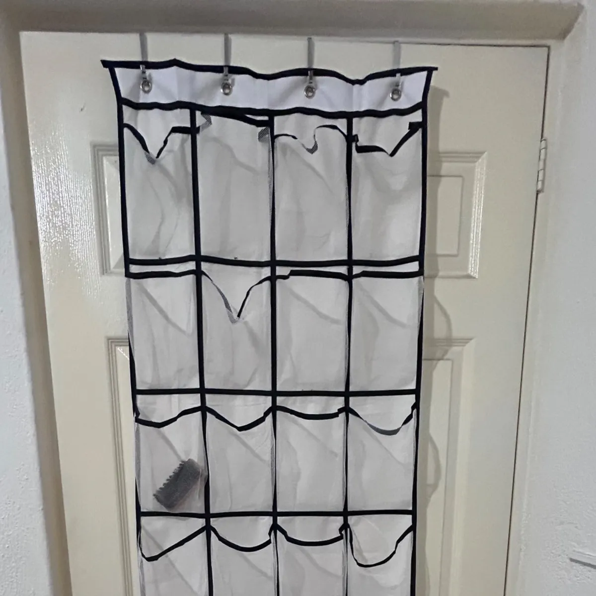 Organizador de Zapatos Colgante para Puerta con 24 Bolsillos 1